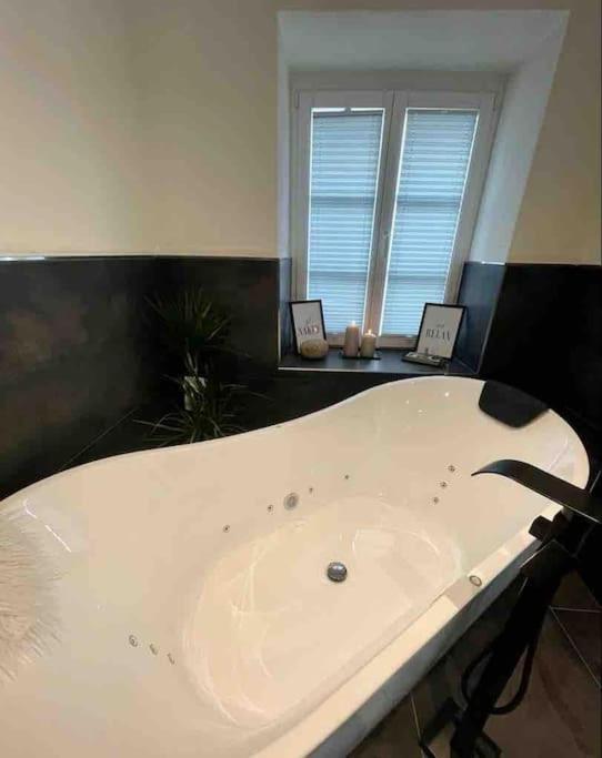 Mya Lenas Suite Irrel Exterior photo